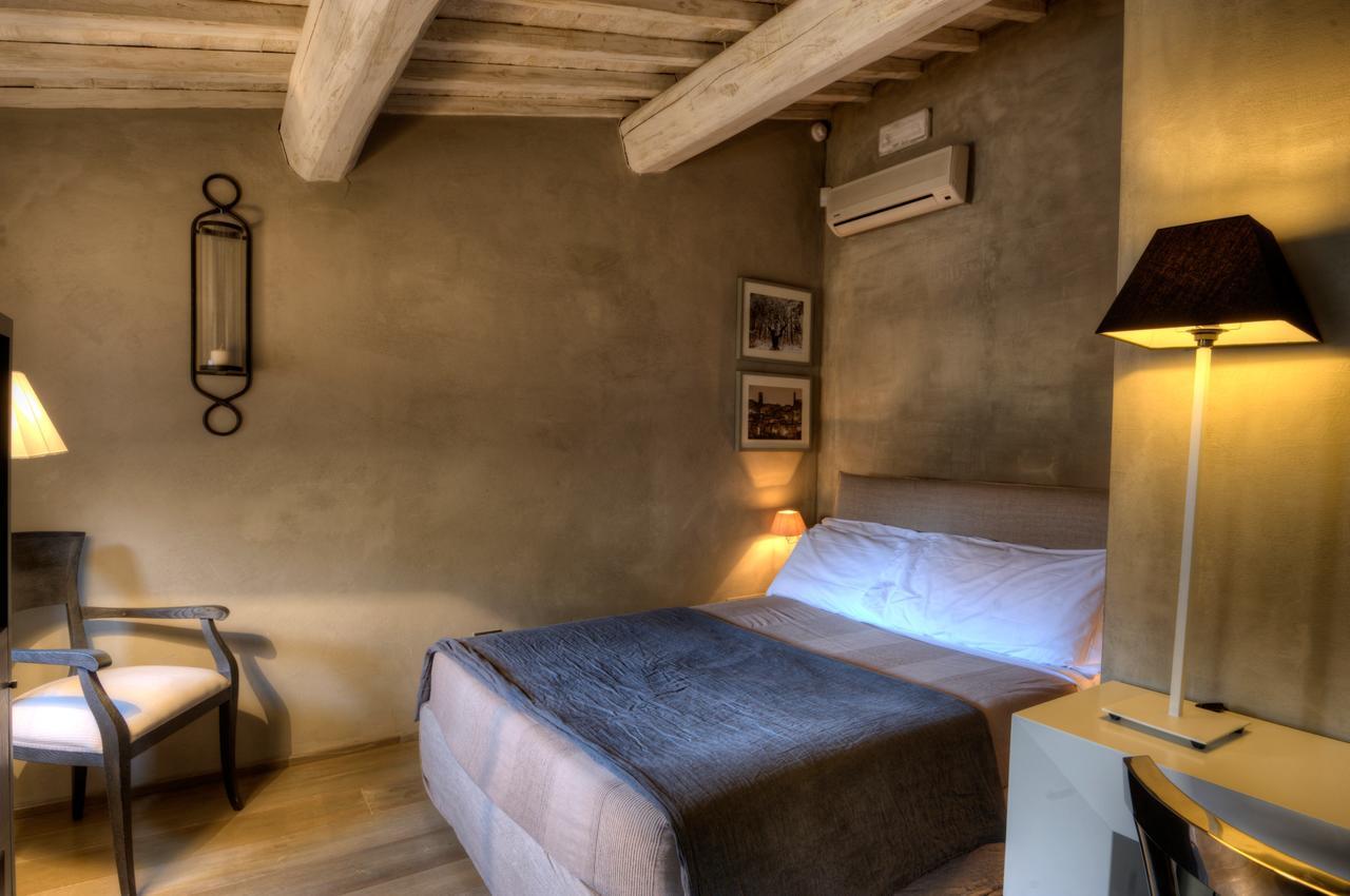 Villa Sassolini Country Boutique Hotel 몬테바르치 외부 사진