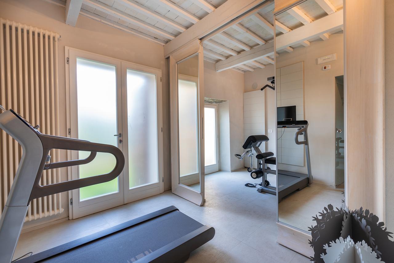 Villa Sassolini Country Boutique Hotel 몬테바르치 외부 사진