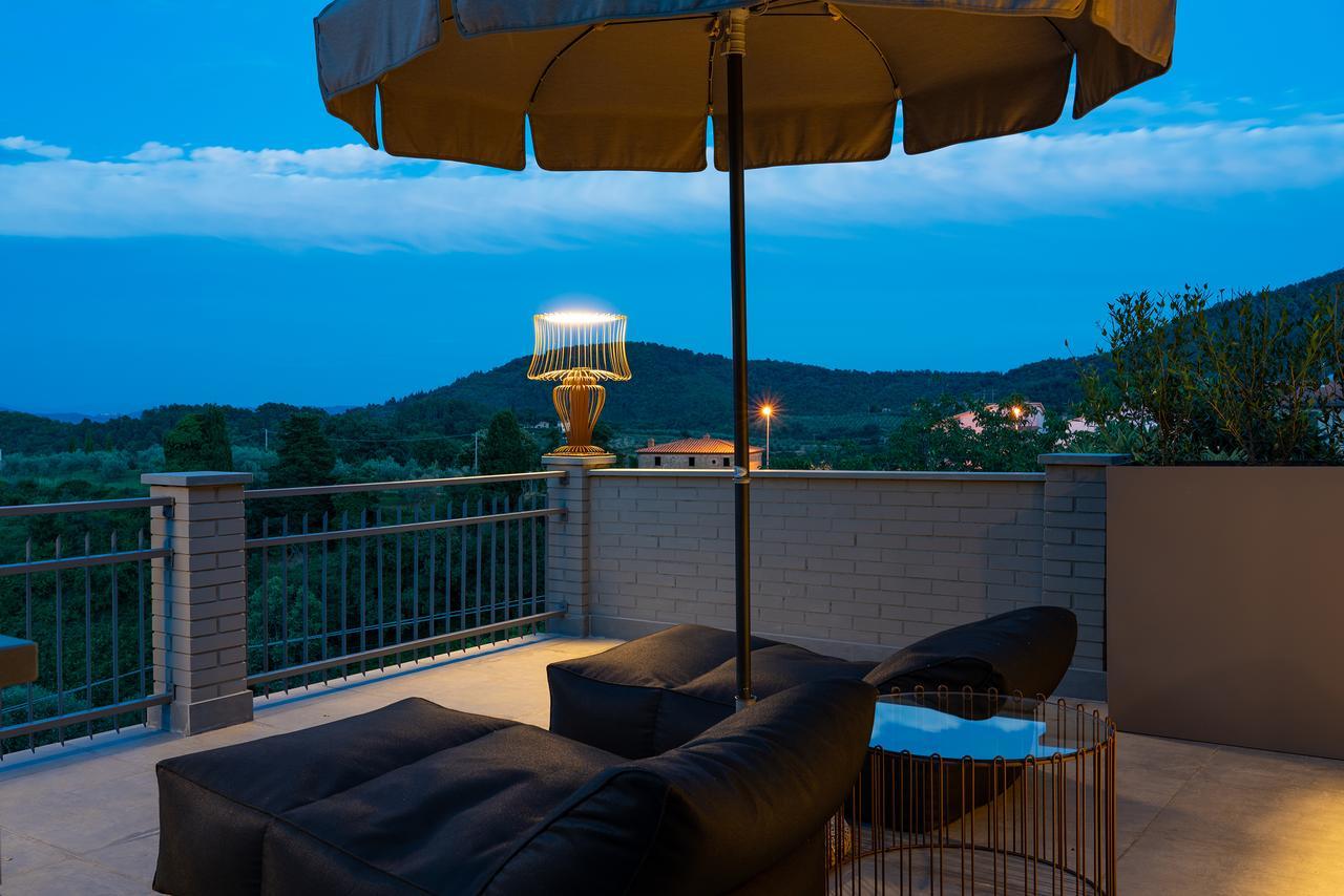 Villa Sassolini Country Boutique Hotel 몬테바르치 외부 사진